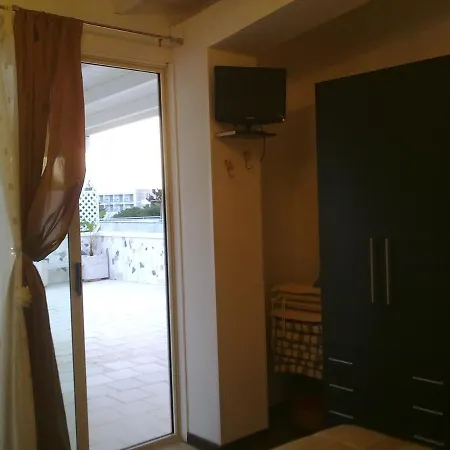 A Rivabella Tatil Evi